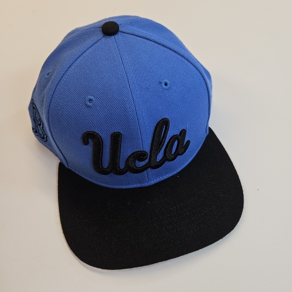 UCLA BRUINS NCAA CLASSIC '47 BRAND BLUE FRANCHISE ONE SIZE HAT